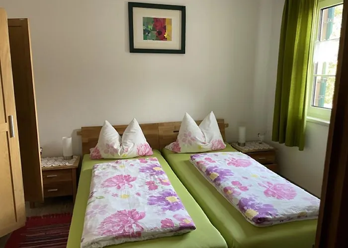 מלון דירות Haus Betty Rattelsdorf